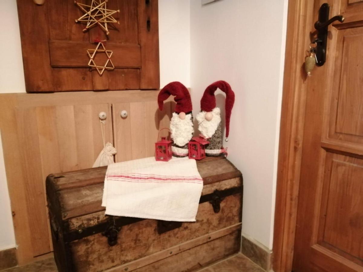 Mives Vendeghaz Hotel Pogany Luaran gambar